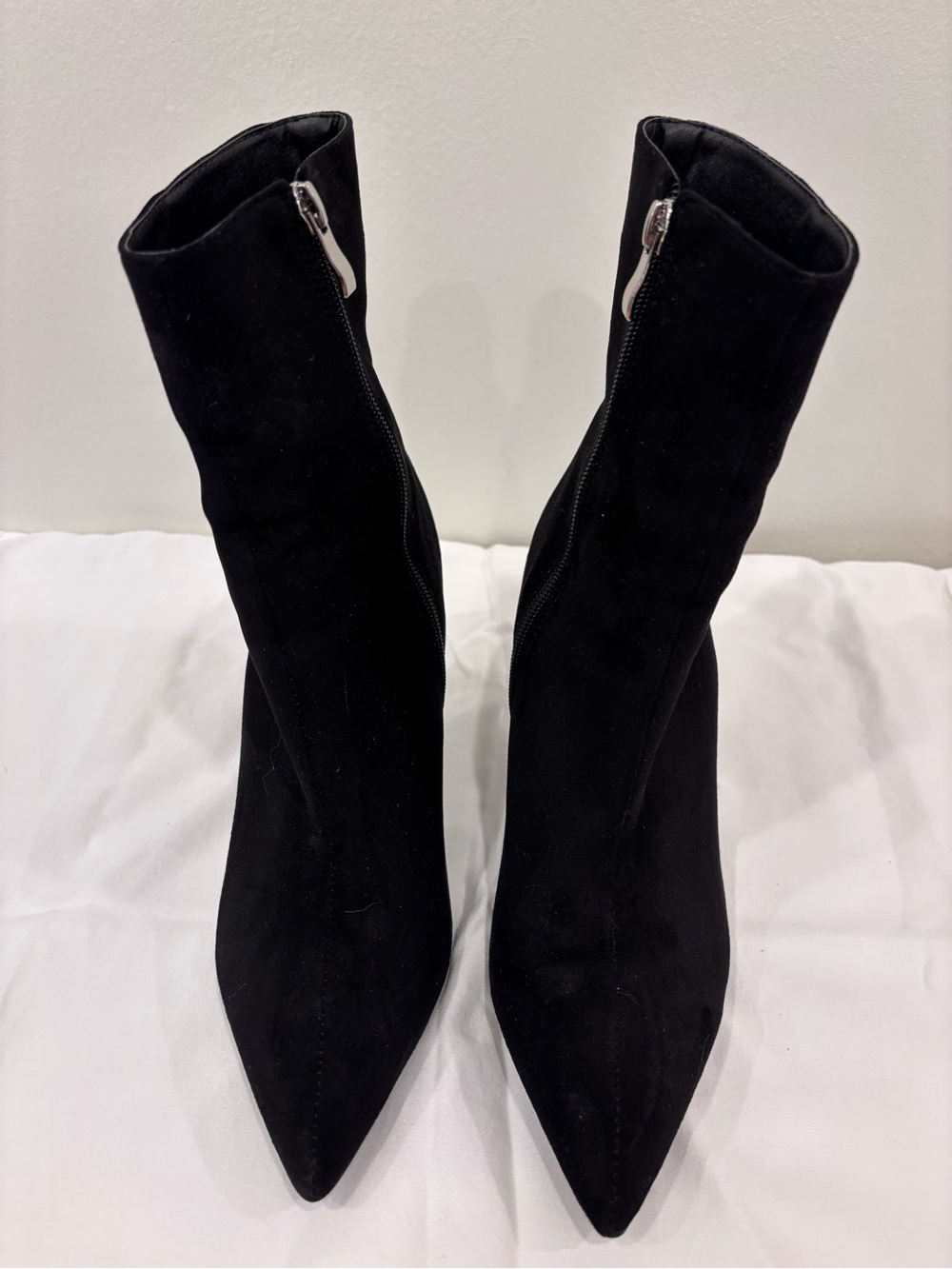 Billini Black Pointed-Toe Mid-Calf Heeled Boots